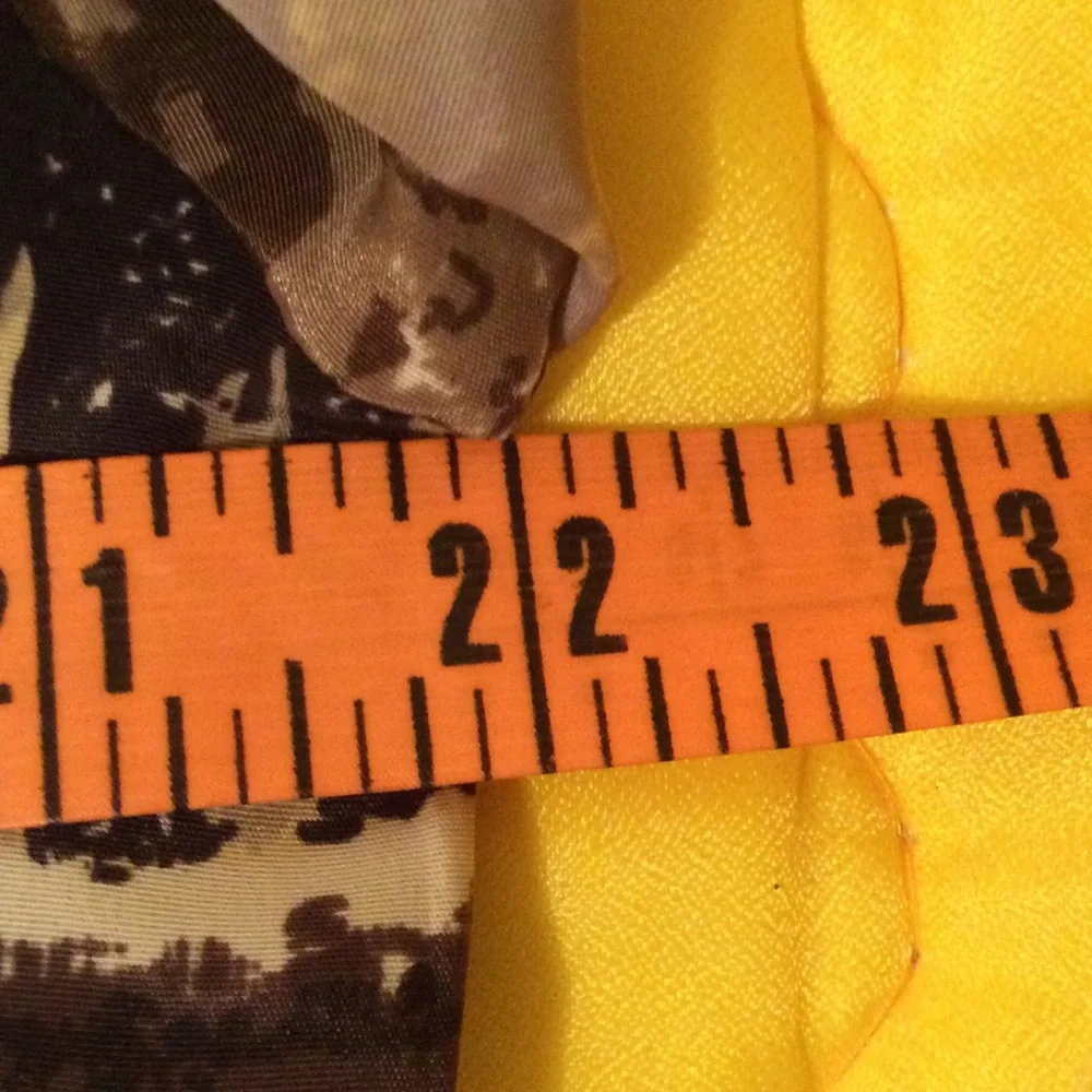 Impressions of California brown and beige pattern Blouse - Picture 5 of 7